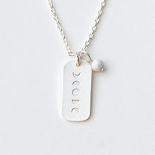 Load image into Gallery viewer, Charm Necklace Silver/Howlite
