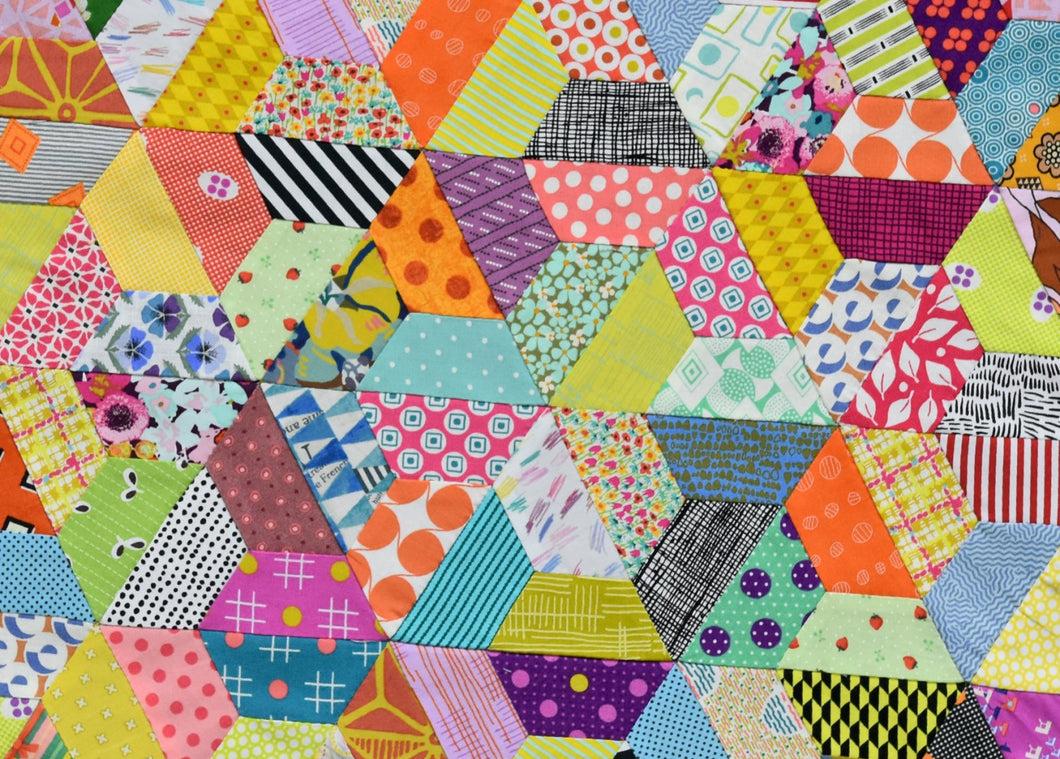 Jen Kingwell - Postcard Project #13 - Half Hex pattern & template